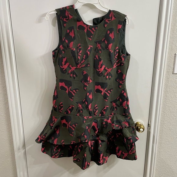 Banana Republic Dresses & Skirts - Banana Republic Green and Pink Jacquard Drop Waist Dress